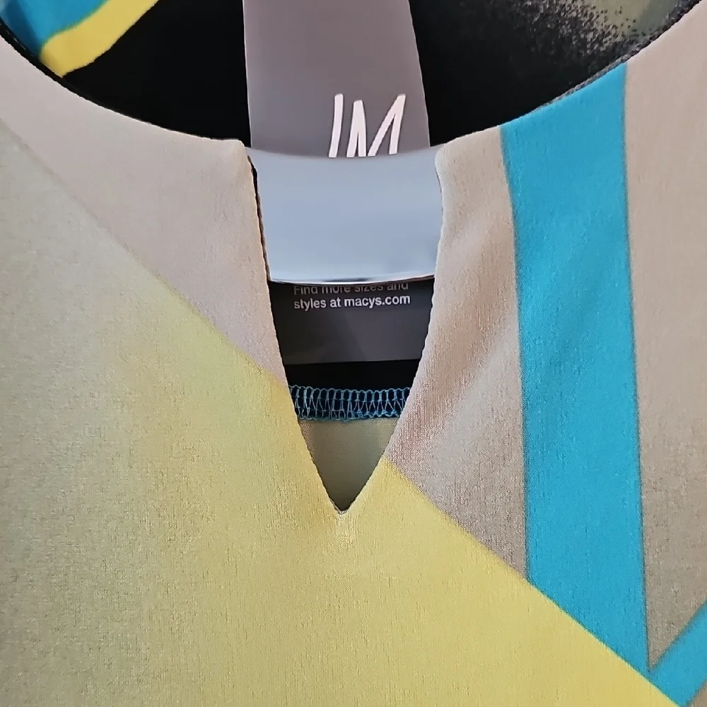 JM Collection Blue and Yellow Graphic Blouse Relaxed Fit - Picture 4 of 8